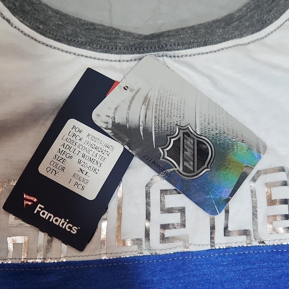 Toronto Maple Leafs T-Shirt - Picture 6 of 11